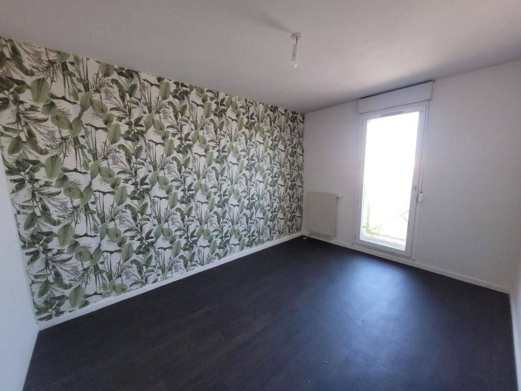 Appartement 4 pièces 88 m² · à Montluçon · 88 m² · 739 €