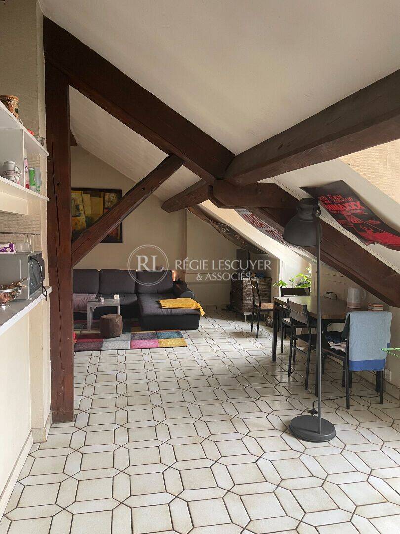 Appartement 3 pièces 47 m² · à Lyon 2ème Arrondissement · 47,2 m² · 951 €