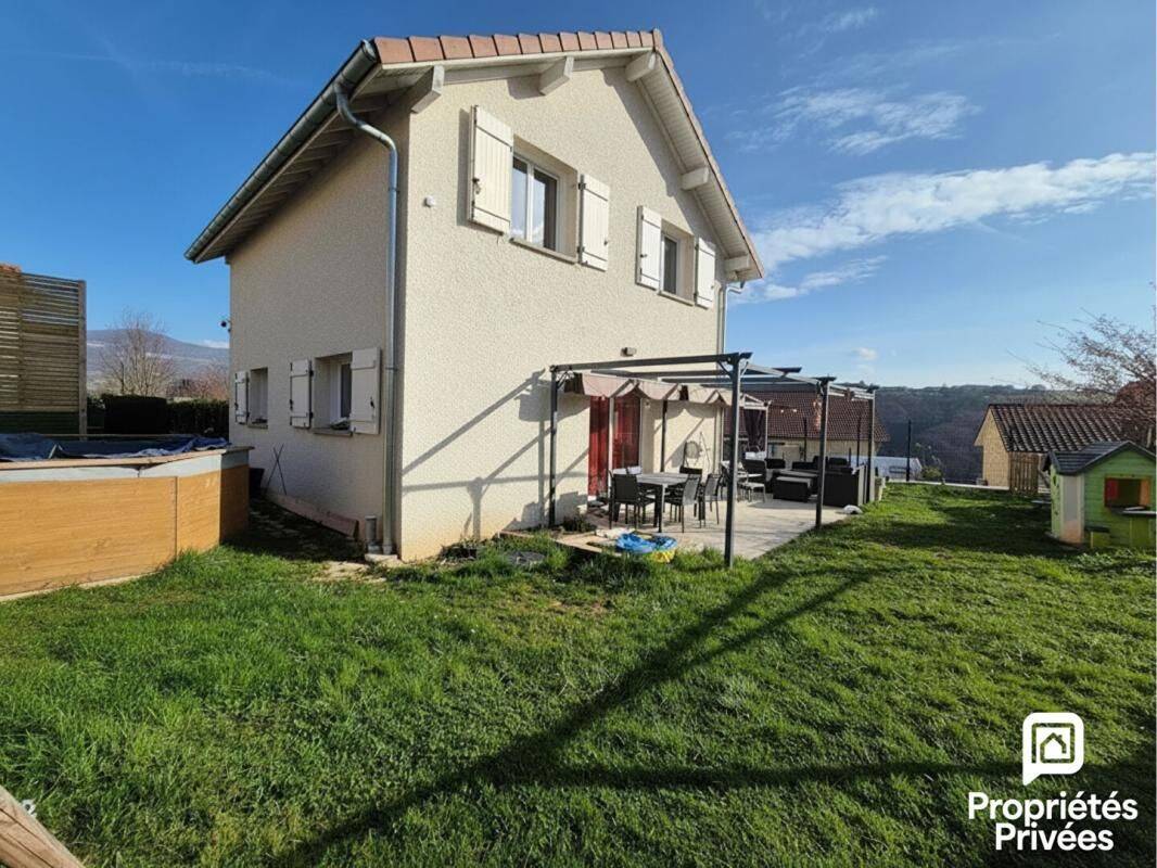 Maison 5 pièces 127 m² · à Léaz · 127 m² · 446 000 €
