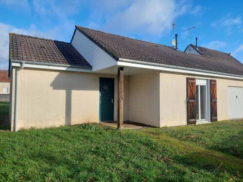 Maison 3 pièces 69 m² · à Charenton-du-Cher · 69 m² · 62 000 €