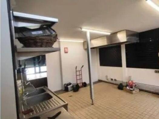 Boutique à louer 2 500 € 150 m² de surface de vente Mennecy 91540