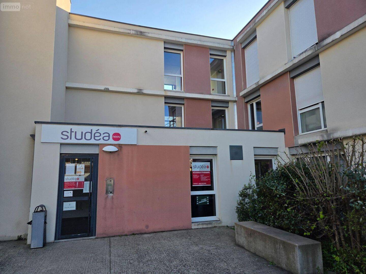 Appartement 1 pièce 19 m² · à Bron · 18,7 m² · 82 000 €