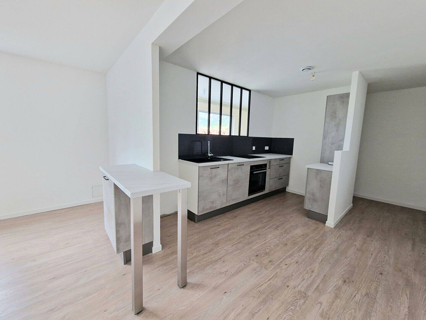 Appartement 3 pièces 62 m² · à Collonges-sous-Salève · 61,8 m² · 1 390 €/mois