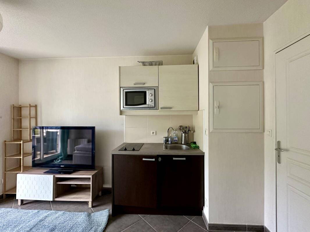Appartement 1 pièce 15 m² · à Meylan · 15 m² · 395 €