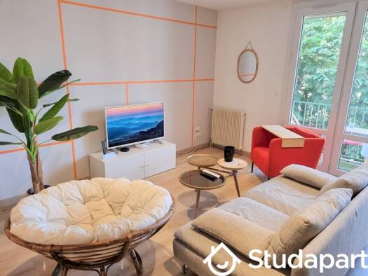 Colocation à louer 480 € 1 pièce 2 chambres 12 m² 3ème étage Barrière-de-Paris Toulouse 31200