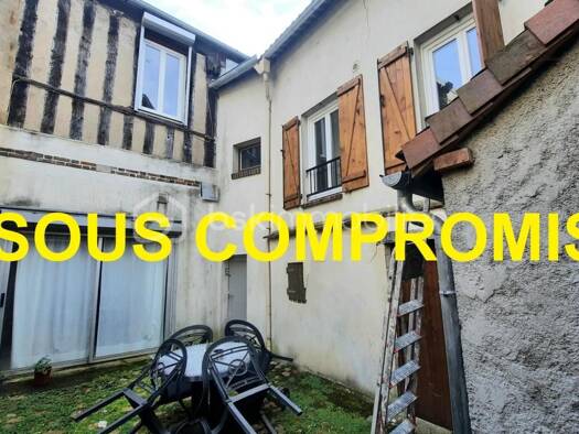 Immeuble à vendre 88 000 € 99 m² Vieille Ville Joigny 89300