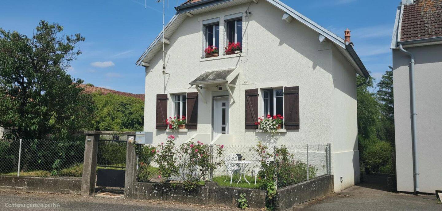 Maison 3 pièces 56 m² · à Lure · 55,9 m² · 95 000 €