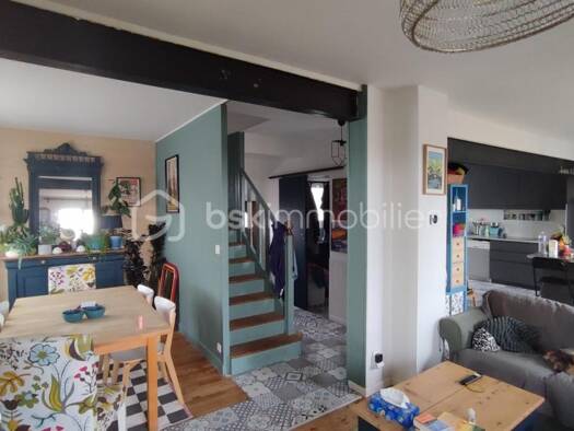 Maison à vendre 299 000 € 6 pièces 6 chambres 145 m² Centre Ville Niort 79000