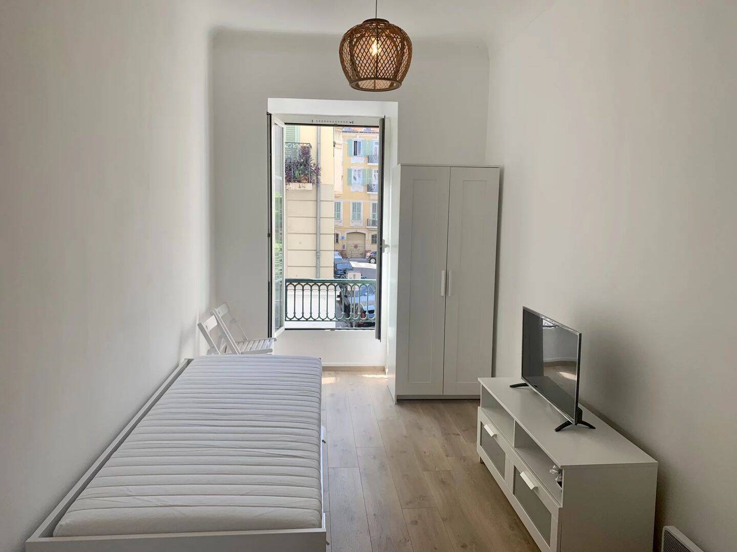 Appartement 1 pièce 19 m² · à Nice · 19 m² · 590 €