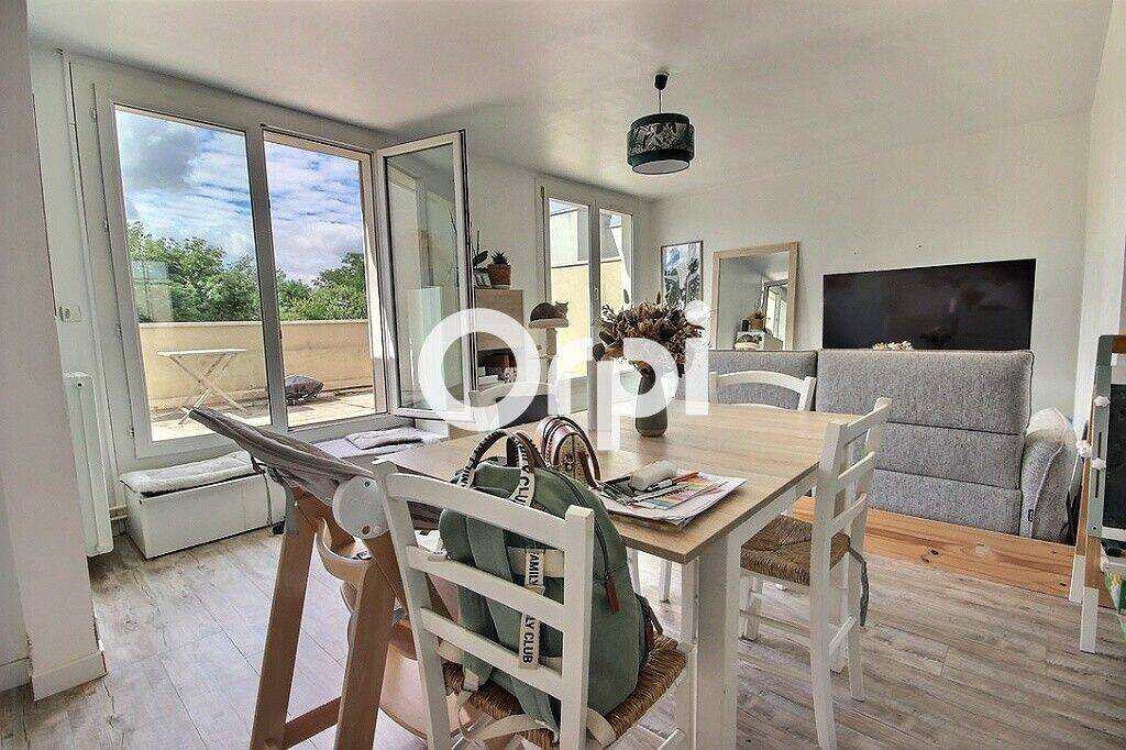 Appartement 5 pièces 94 m² · à Maurepas · 94 m² · 299 250 €