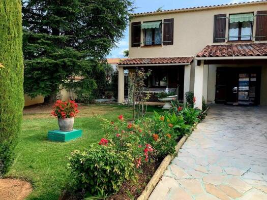 Maison à vendre 445 000 € 5 pièces 4 chambres 100 m² 485 m² de terrain Les Nartieres La Farlède 83210