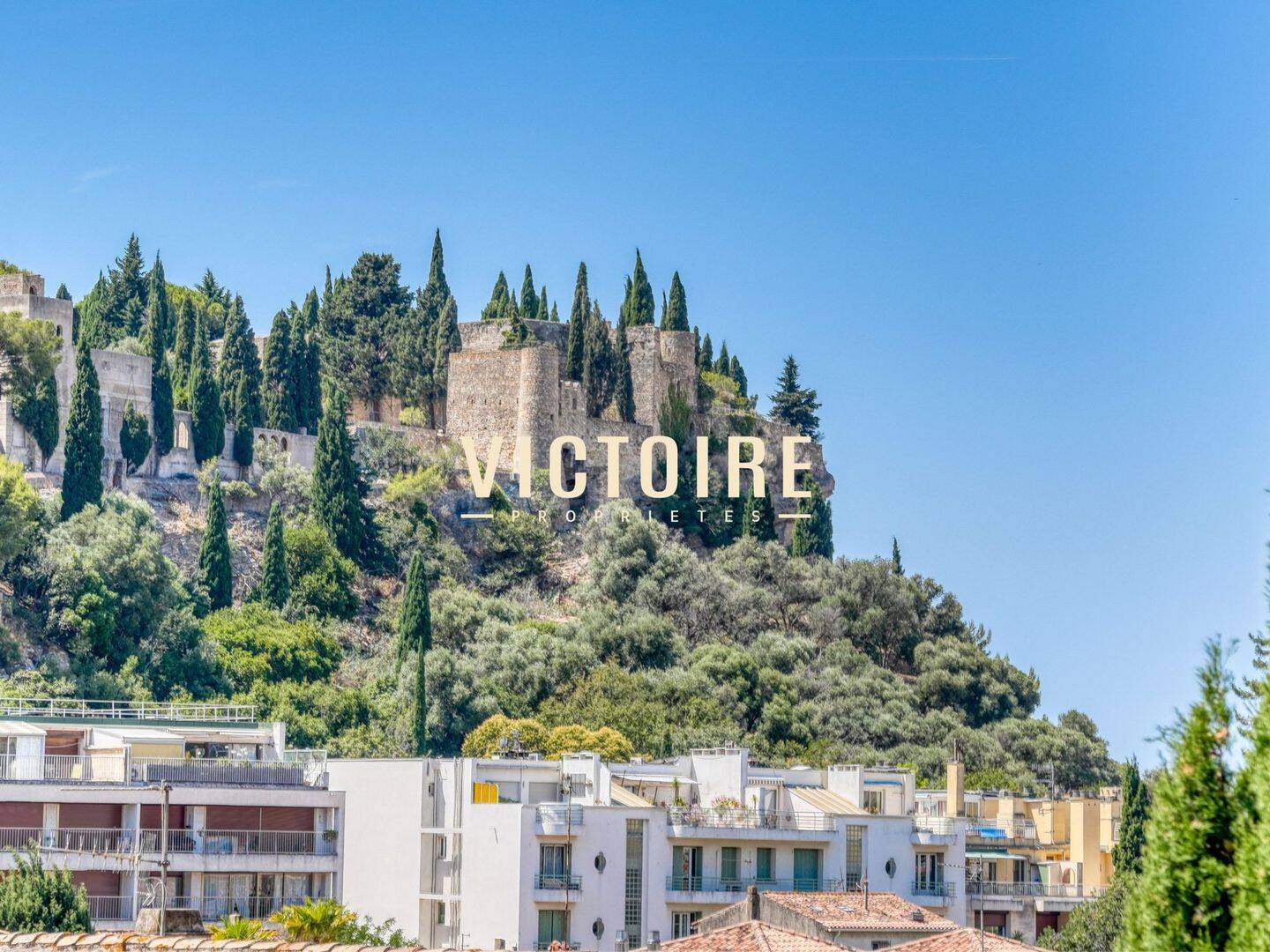 Appartement 4 pièces 96 m² · à Cassis · 95,5 m² · 630 000 €