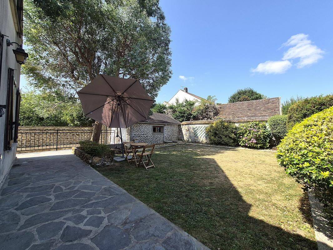 Maison 5 pièces 90 m² · à Chaumes-en-Brie · 90 m² · 270 000 €