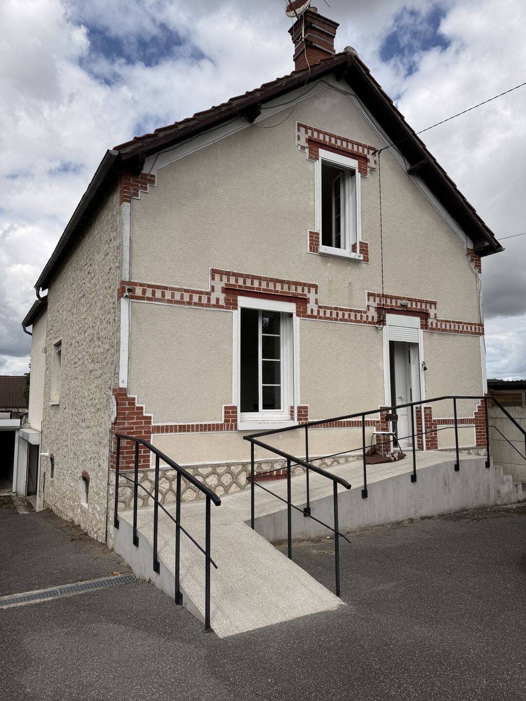 Maison 4 pièces 127 m² · à Dordives · 127 m² · 197 950 €