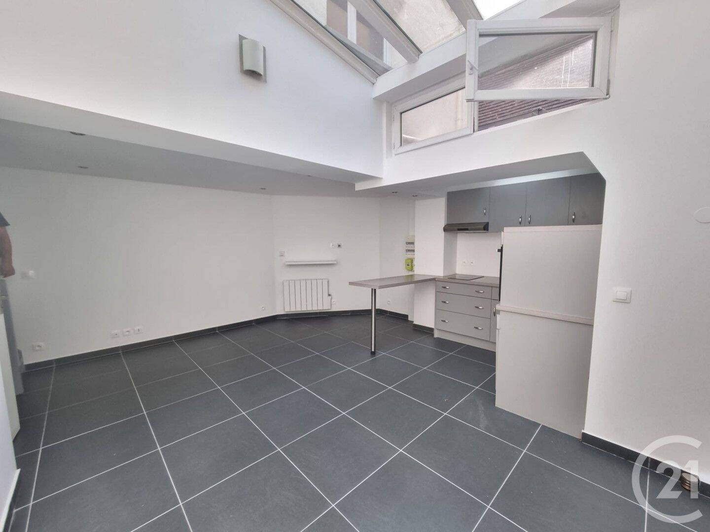 Appartement 2 pièces 41 m² · à Mandres-les-Roses · 40,6 m² · 795 €
