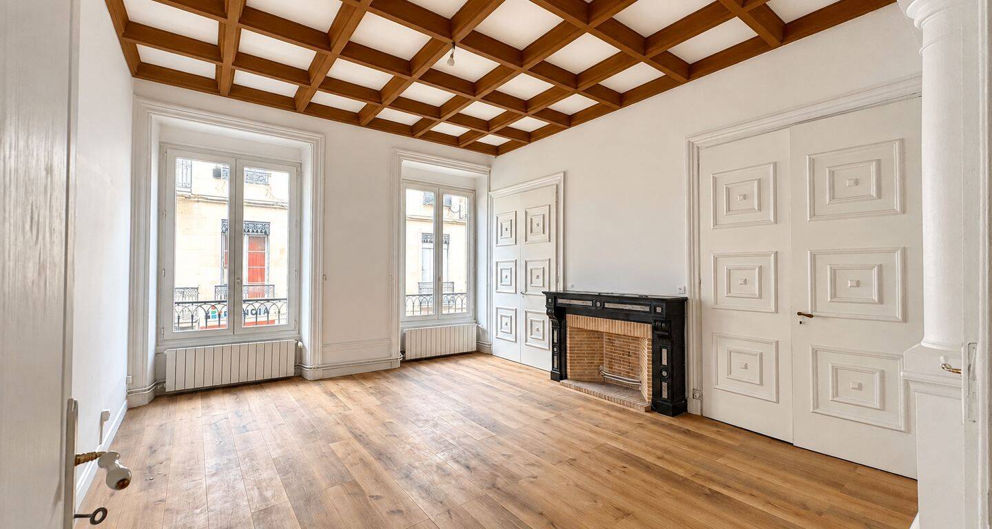 Appartement 4 pièces 98 m² · à Saint-Étienne · 98 m² · 910 €/mois