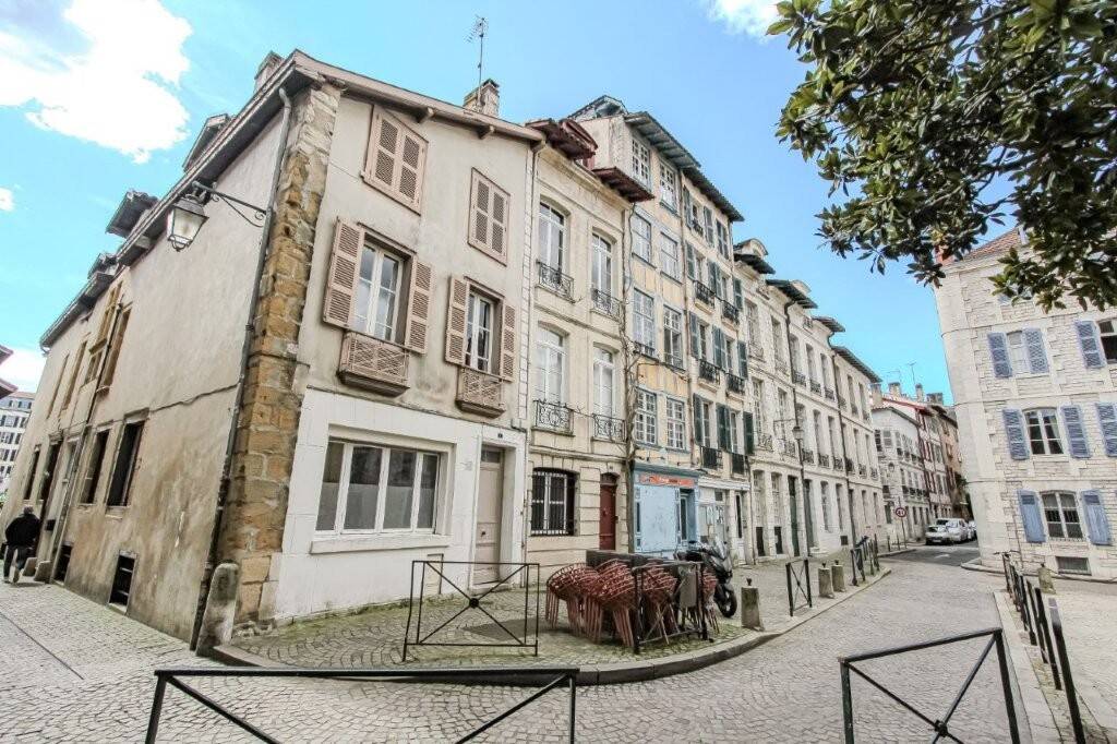 Maison 10 pièces 320 m² · à Bayonne · 320 m² · 895 000 €