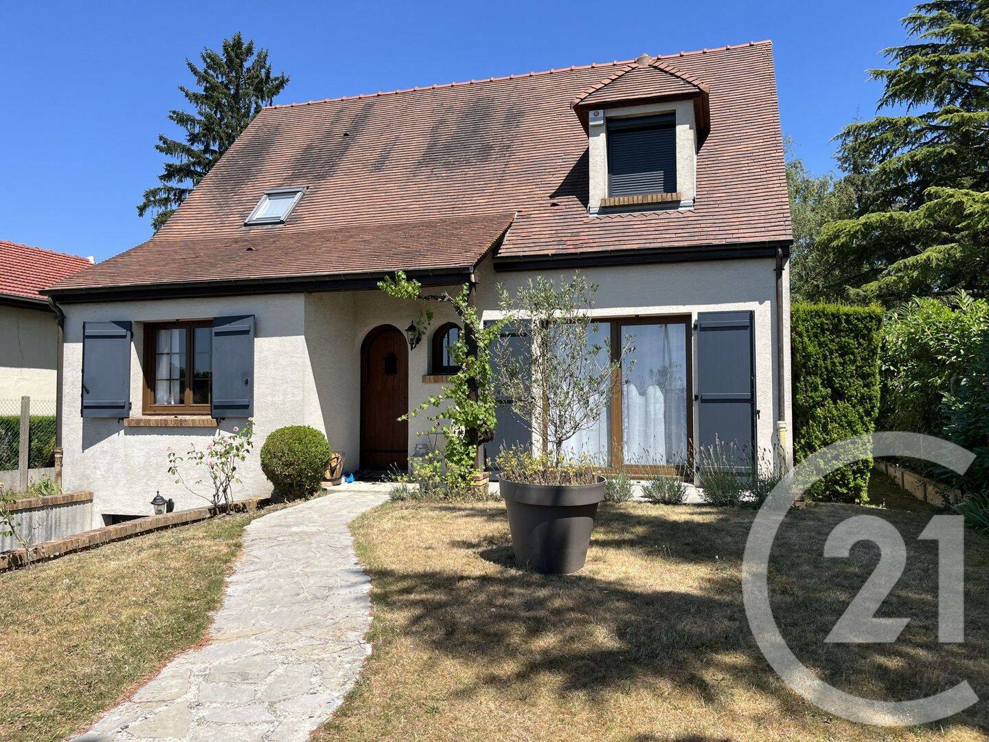 Maison 7 pièces 140 m² · à Beaumont-sur-Oise · 140 m² · 389 000 €