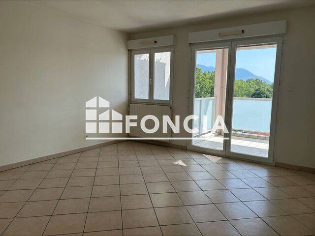 Appartement 2 pièces 50 m² · à Échirolles · 50,4 m² · 654 €