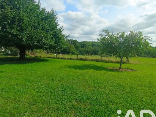 Terrain constructible à vendre 40 000 € 2 790 m² de terrain Tavaux-et-Pontséricourt 02250