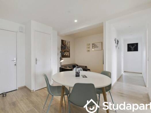 Colocation à louer 430 € 1 pièce 1 chambre 12 m² 2ème étage Sainte Thérèse-Demi Lune Caen 14000