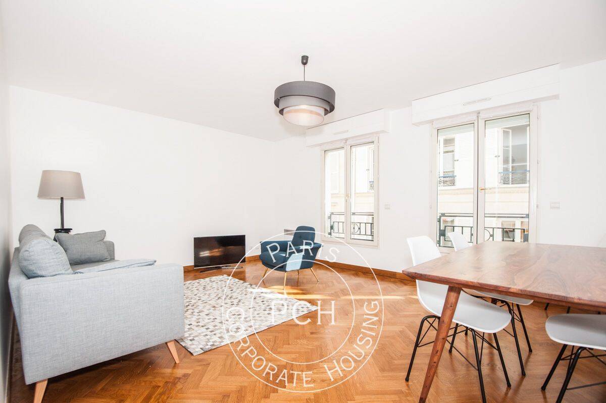 Appartement 2 pièces 51 m² · à Paris 9ème Arrondissement · 51,4 m² · 2 000 €