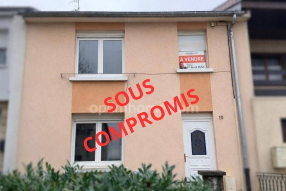 Maison 3 pièces 97 m² · à Bertrange · 97 m² · 160 000 €