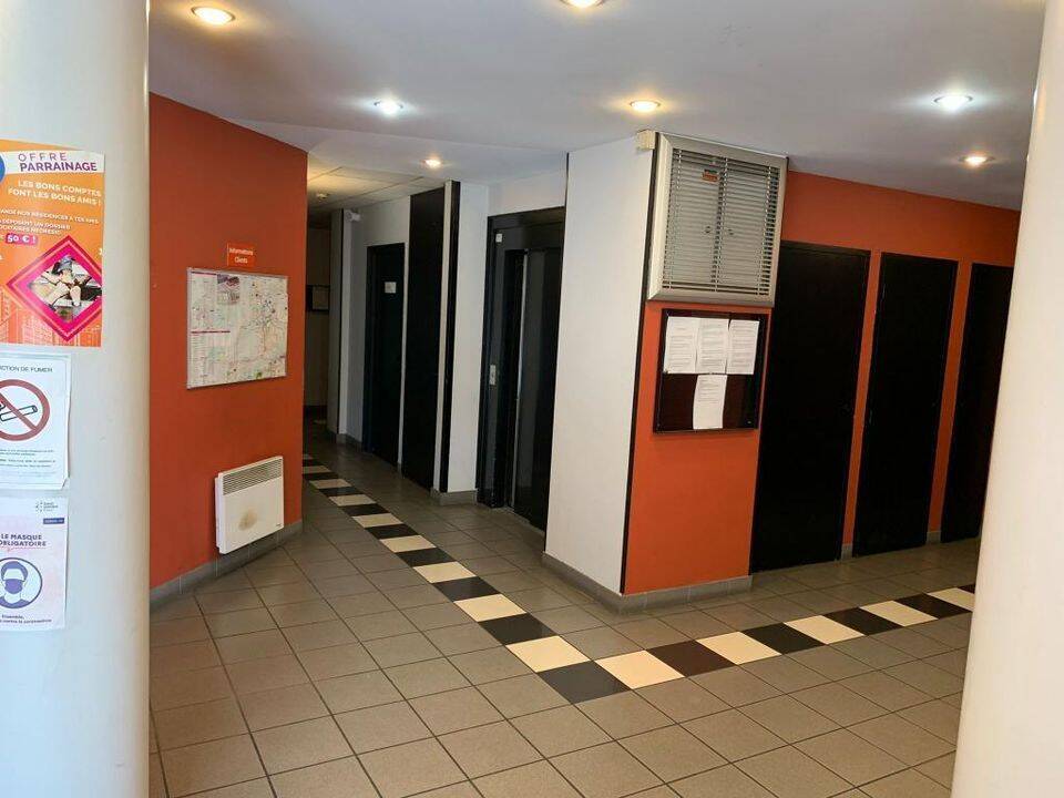 Appartement 1 pièce 18 m² · à Saint-Étienne · 18 m² · 340 €/mois
