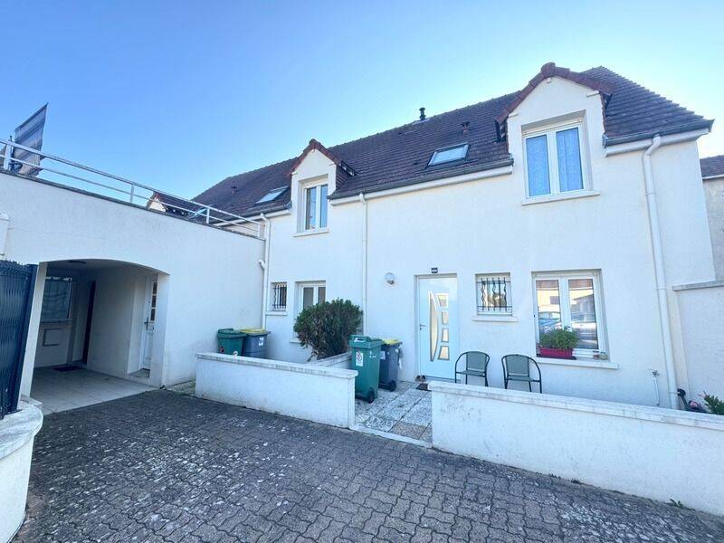 Maison 5 pièces 91 m² · à Mantes-la-Ville · 91 m² · 219 000 €