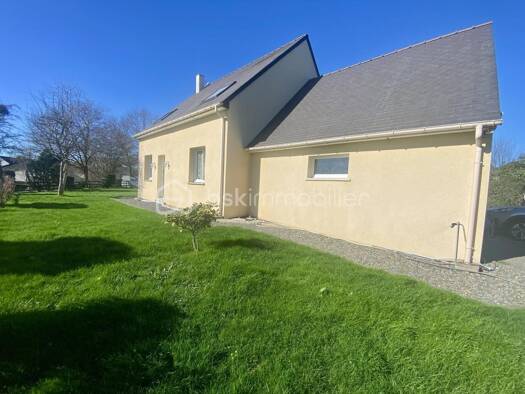 Maison à vendre 219 500 € 5 pièces 4 chambres 98 m² Andouillé 53240