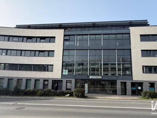 Boutique à vendre 599 000 € 222 m² de surface de vente Clairmarais-Charles Arnould Reims 51100