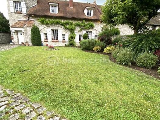 Demeure à vendre 629 000 € 8 pièces 5 chambres 235 m² 2 800 m² de terrain Dammartin-en-Serve 78111