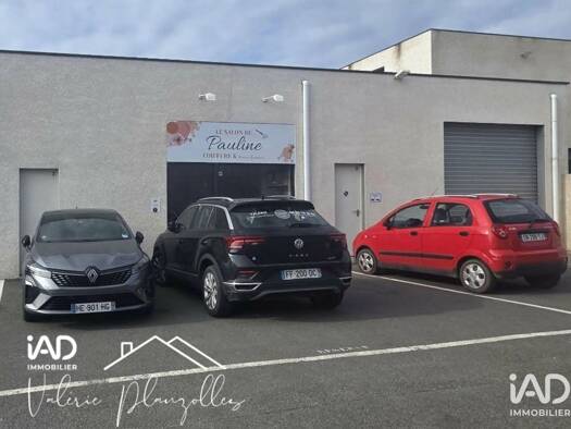 Local commercial à vendre 154 000 € 82 m² de surface de vente Etangs et Plages Marseillan 34340
