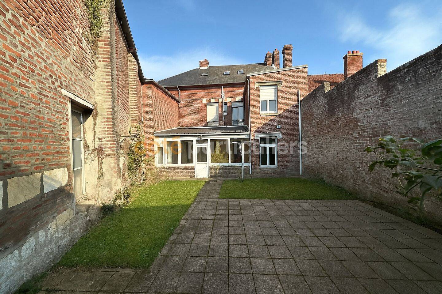 Maison 7 pièces 175 m² · à Ham · 175 m² · 99 990 €