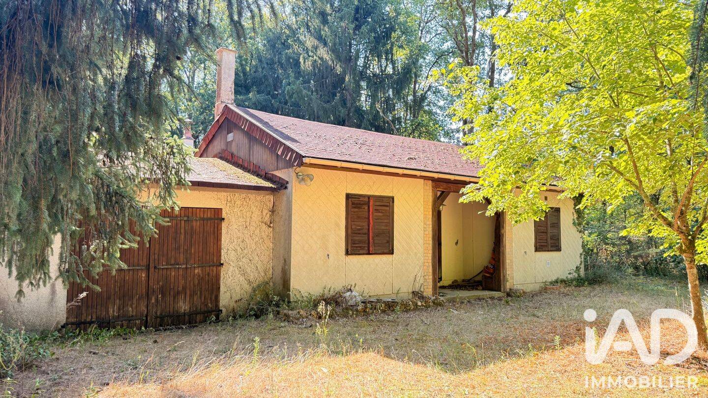 Maison 4 pièces 90 m² · à Neuvy-sur-Barangeon · 90 m² · 45 000 €