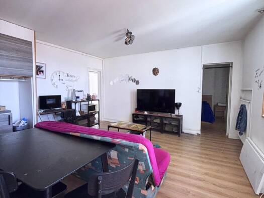 Appartement à vendre 69 900 € 3 pièces 2 chambres 50 m² 4ème étage Laubadère Tarbes 65000