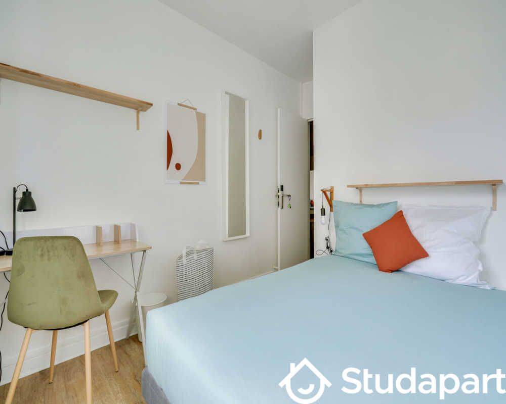 1 pièce 9 m² · à Paris 16ème Arrondissement · 9 m² · 1 175 €/mois