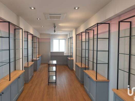 Boutique à vendre 29 000 € 40 m² de surface de vente Arsonval Brive-la-Gaillarde 19100