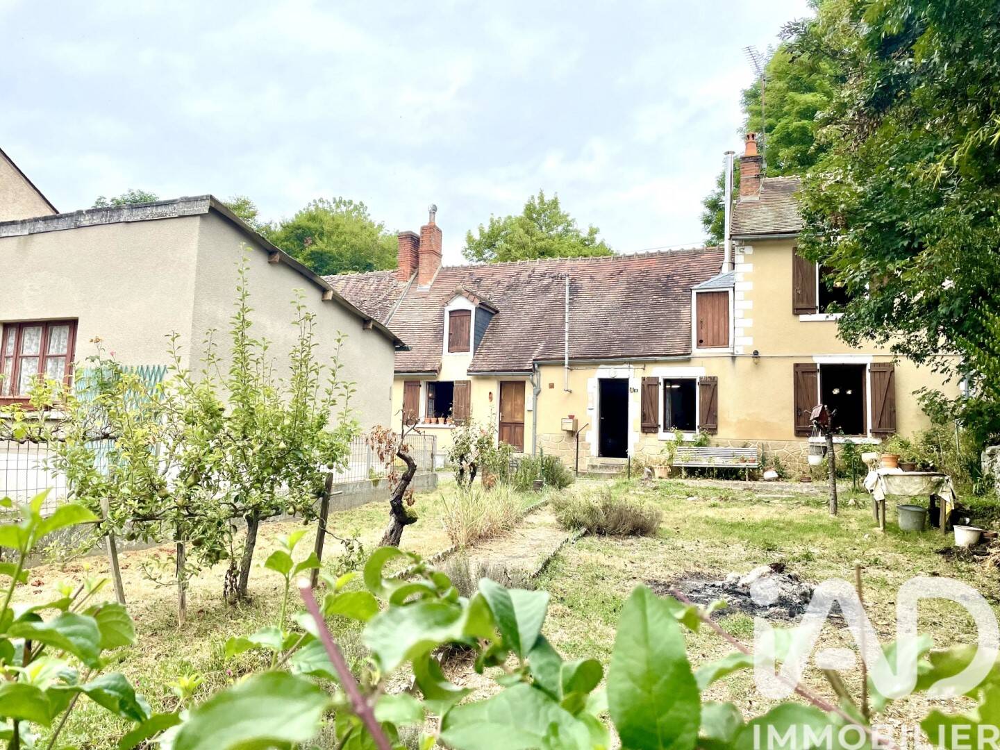 Maison 3 pièces 87 m² · à Ruffec · 87 m² · 44 000 €