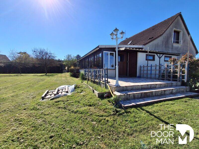 Maison 5 pièces 135 m² · à Nogent-le-Roi · 135 m² · 240 000 €