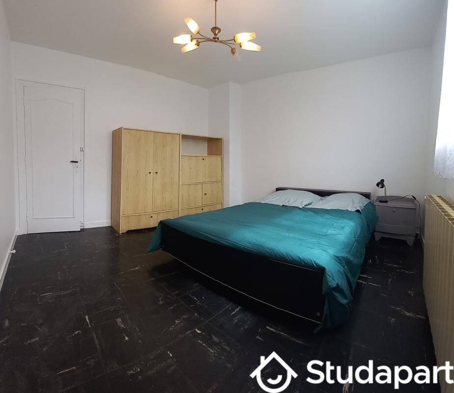 1 pièce 12 m² · à Gradignan · 12 m² · 470 €