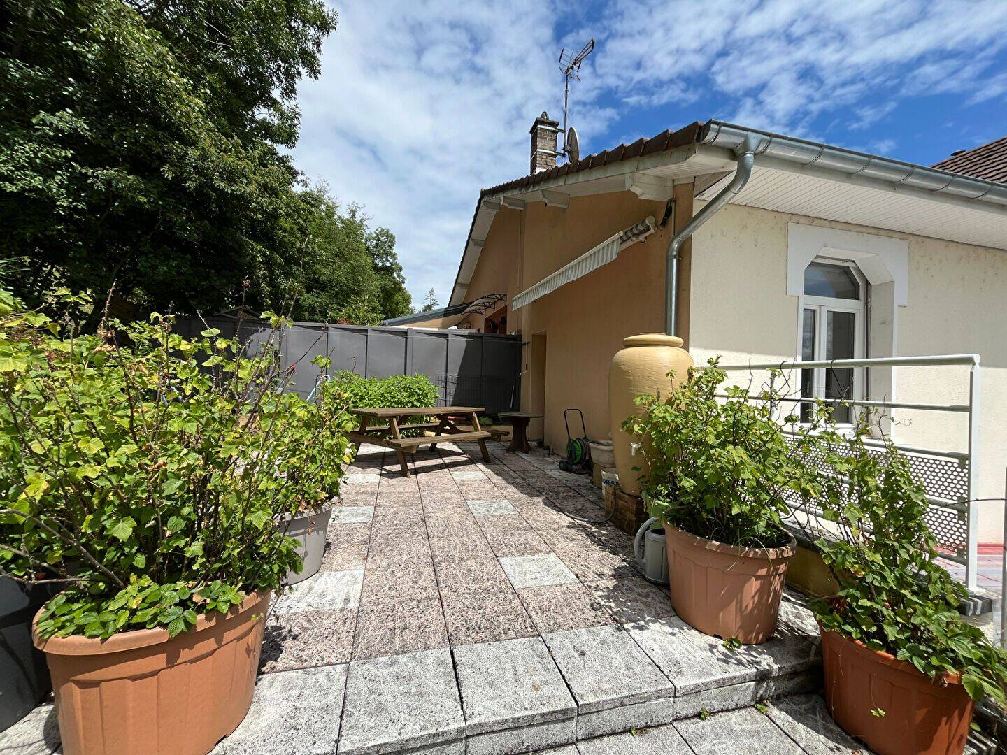 Maison 6 pièces 193 m² · à Arbouans · 193 m² · 241 500 €