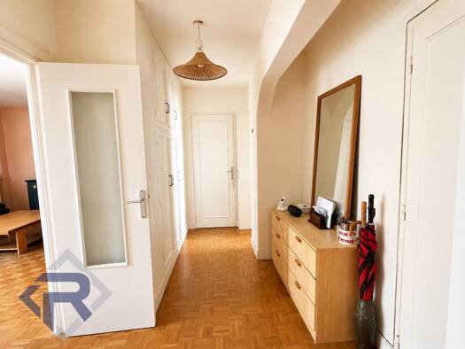 Appartement à vendre 320 000 € 4 pièces 83,9 m² RDC/1 Signac-Murs à Pêches Montreuil 93100
