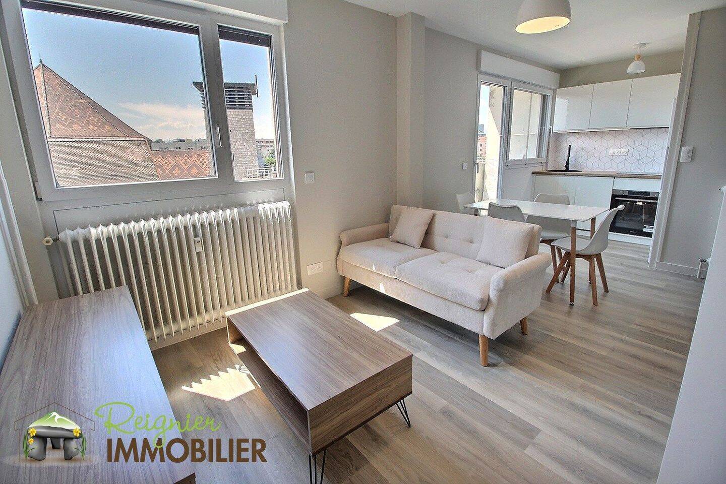 Appartement 1 pièce 31 m² · à Annemasse · 30,8 m² · 990 €