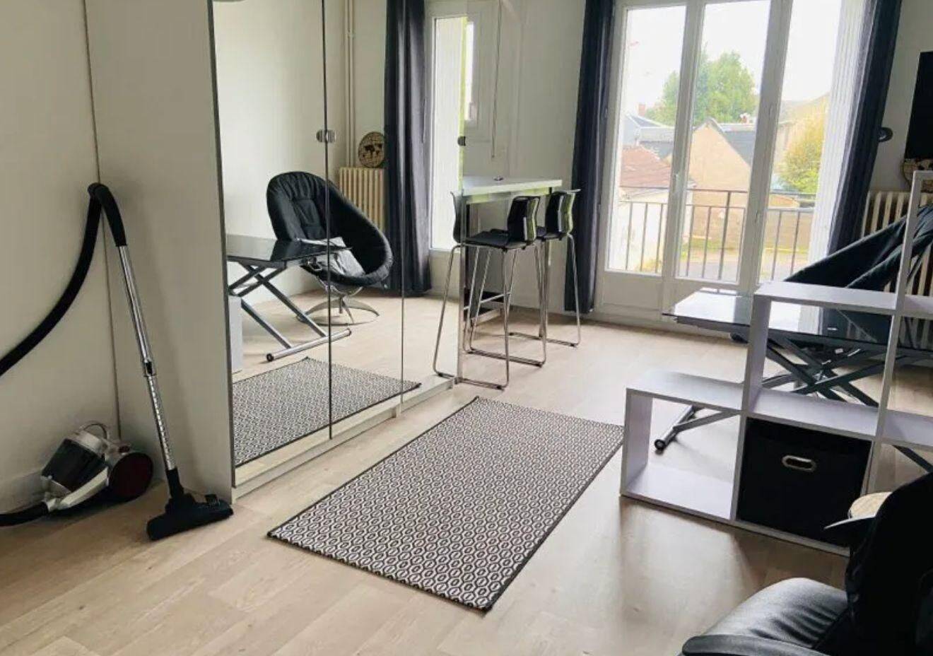 Appartement 1 pièce 23 m² · à Tours · 23 m² · 575 €
