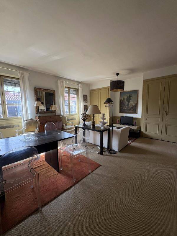Appartement 1 pièce 48 m² · à Lyon 6ème Arrondissement · 48 m² · 963 €/mois