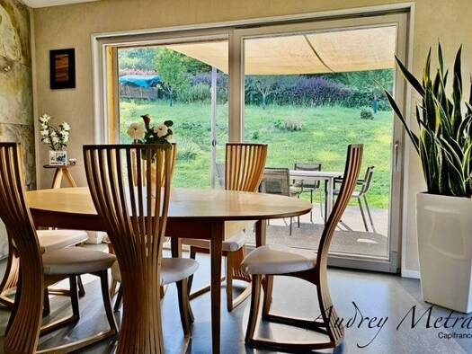 Maison à vendre 575 000 € 4 pièces 3 chambres 156 m² 3 000 m² de terrain Magnieu 01300