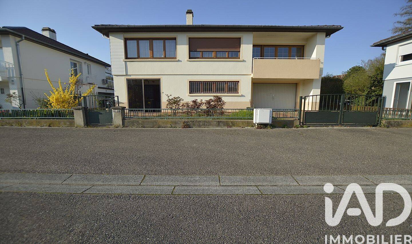 Maison 6 pièces 115 m² · à Moulins-lès-Metz · 115 m² · 289 000 €