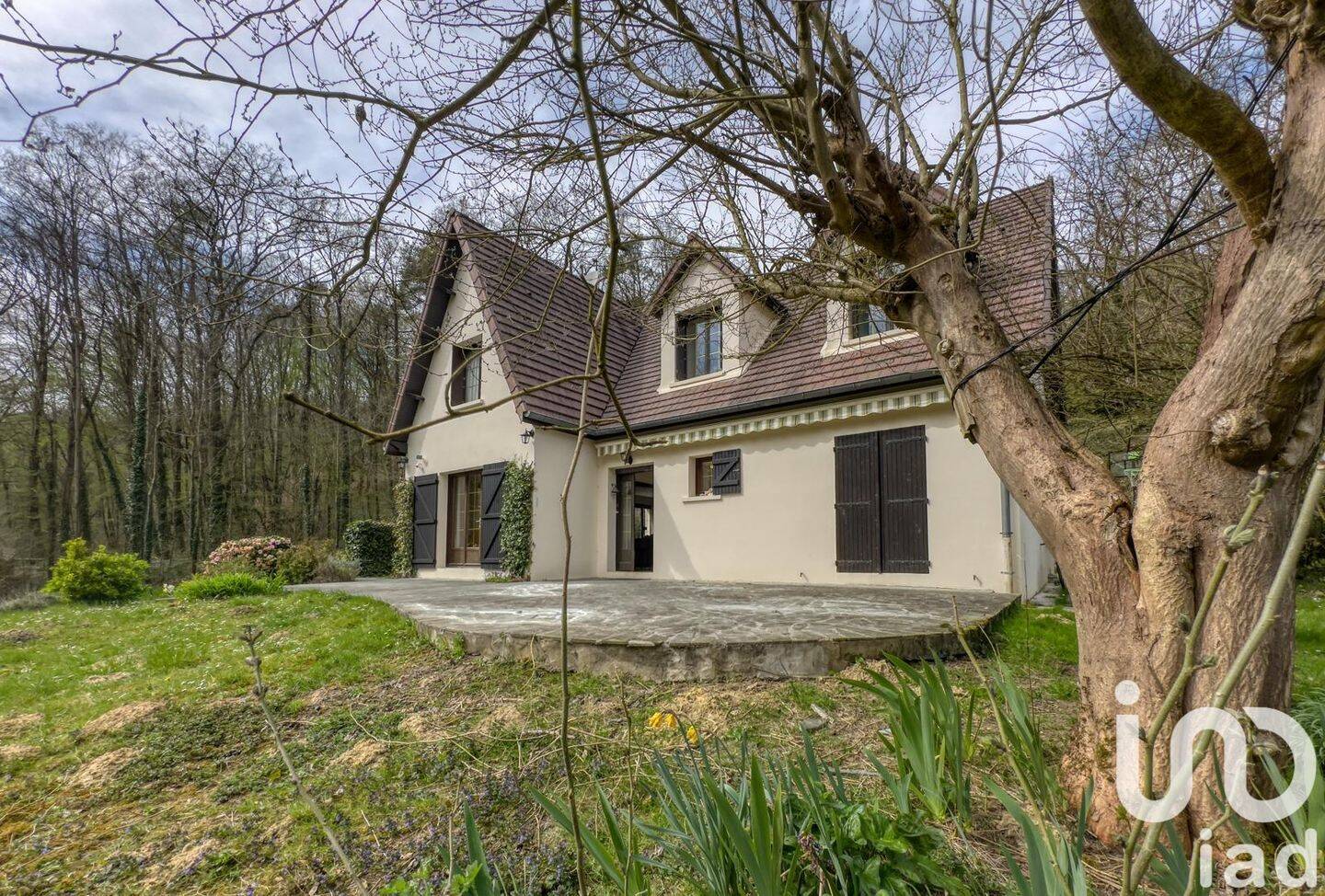 Maison 6 pièces 180 m² · à Cuise-la-Motte · 180 m² · 395 000 €