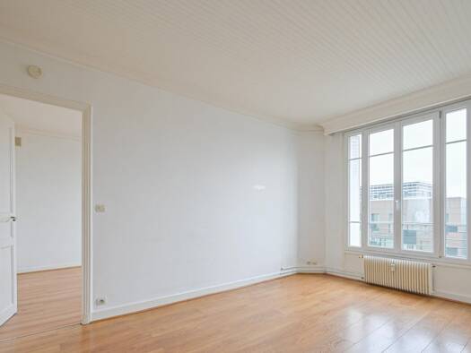 Appartement à vendre 168 000 € 2 pièces 1 chambre 33 m² Étage 5/5 Jules Ferry Arcueil 94110